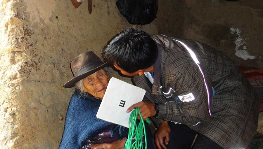 CBM y El Programa Visión Inician un Trabajo de Impacto en la Prevalencia de Ceguera En Bolivia