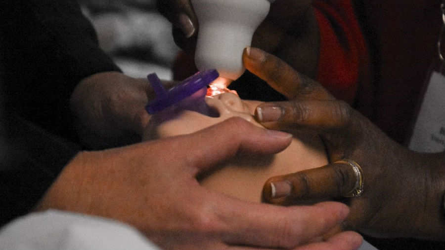 Participants-engage-in-discussion-at-the-Red-Cross-Memorial-Children’s-Hospital-in-Cape-Town-South-Africa