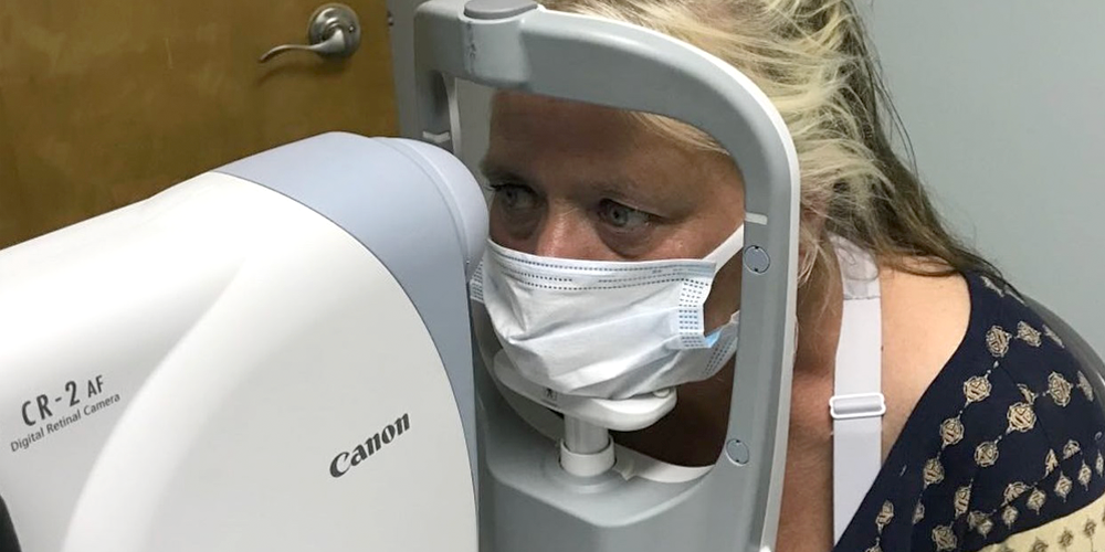 北卡罗来纳州防盲协会为全州居民提供免费视网膜筛查，包括米歇尔