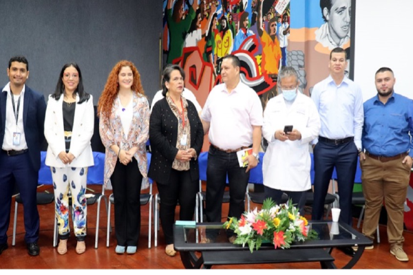 Gente en el escenario