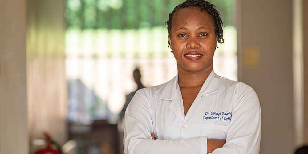 Dr. Angela Birungi is one of the ophthalmology scholarship holders currently training at Mbarara University of Science and Technology in Ouganda.