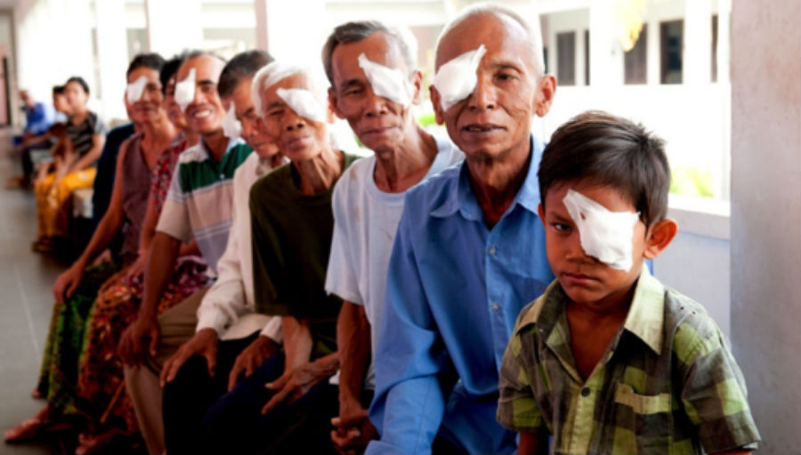 Story: Eye health and the environment – why sustainability and inclusivity go hand in hand, Image Patients after cataract surgery