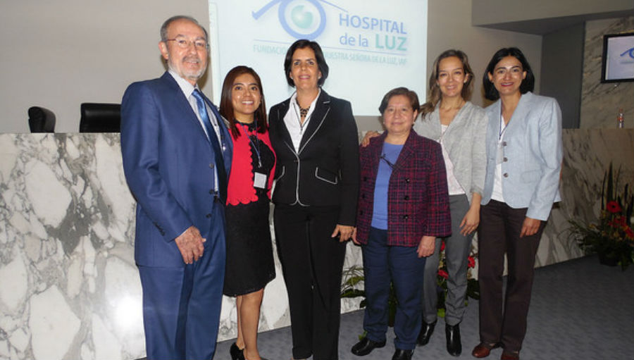 Dr Francisco at Hospital de la Luz/ Story: IAPB LA Regional Activities for first quarter of 2020