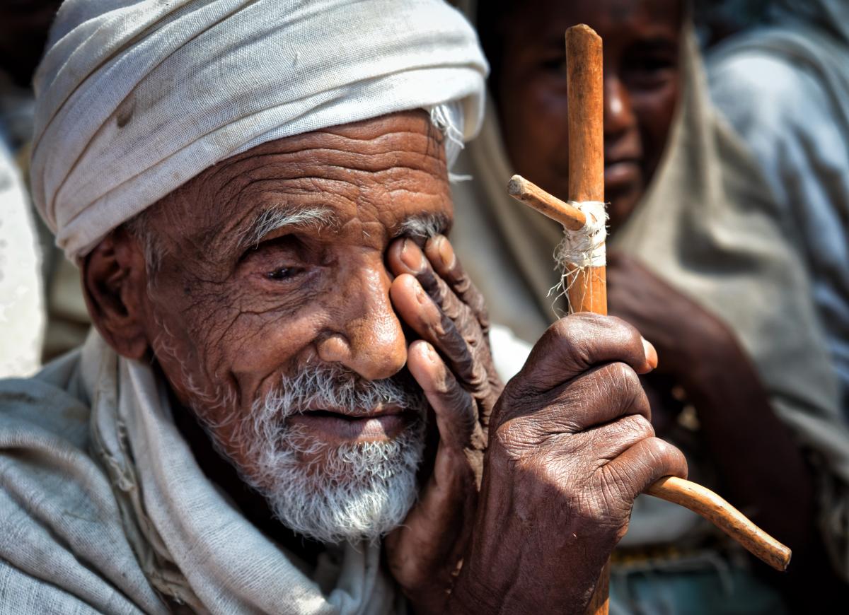 Man getting his visual acuity tested