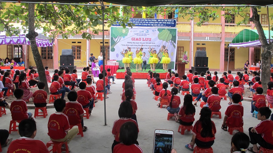 Hai Duong World Sight Day event