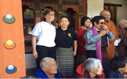 Glaucoma specialist Dr Anna Galanopoulos visiting Bhutan’s first glaucoma specialist Dr Deki, who trained in Adelaide in 2012.