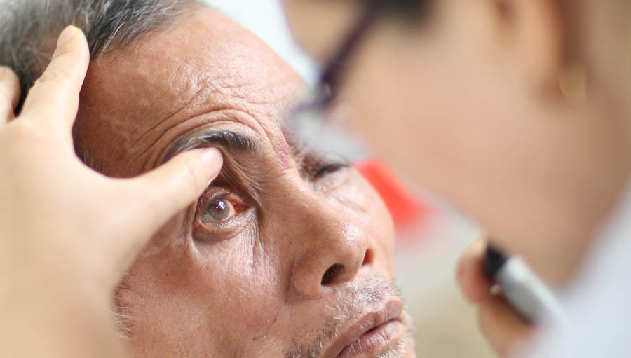 Diabetes Eye Health: Get in touch! Photo submitted by: Hanh Pham; Organisation: Orbis International in Vietnam
