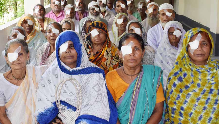 WHO-LVPEI Workshop on Patient Safety and Improved Treatment Outcomes. Photo: Mahmudul Islam Duke; Patients after cataract surgery