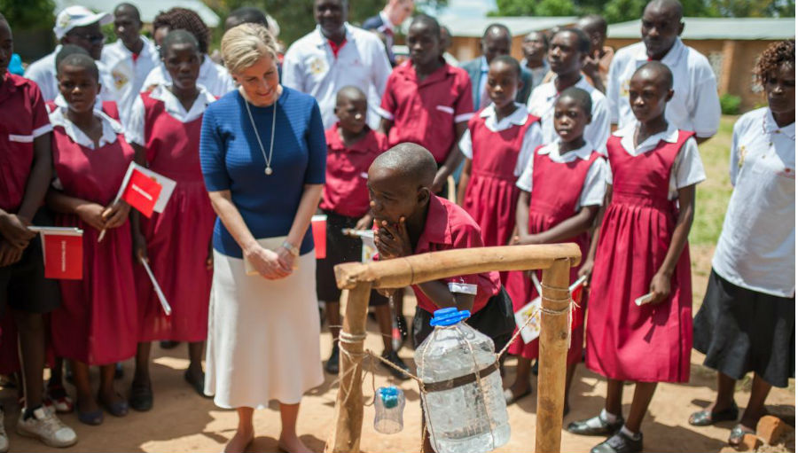 Improving eye health: learning from the Avoidable Blindness Programme of The Queen Elizabeth Diamond Jubilee Trust. Her Royal Highness The Countess of Wessex observes uses of tippy taps; Photo by Aurelie Marrier d’Unienville