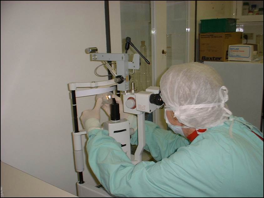 Slit lamp examination